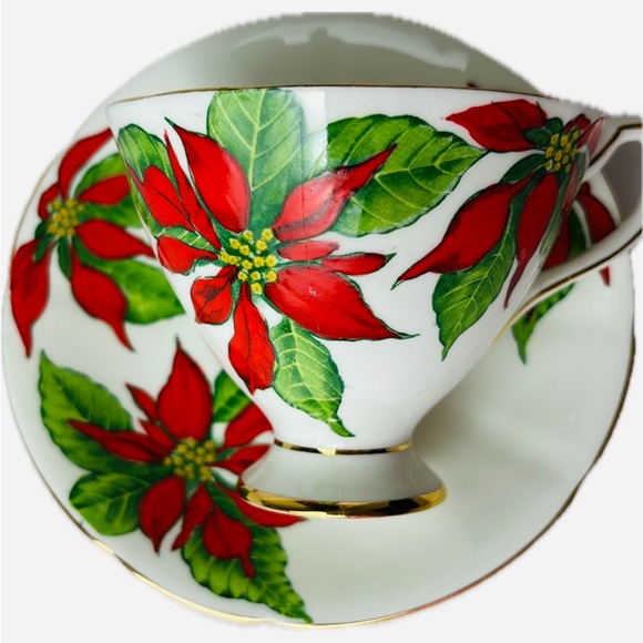 Antique Taylor & Kent TKE2 Poinsettia Teacup + Saucer with gold trim - Picture 1 of 10